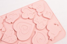 Molde silicona 13 corazones diferentes (1).jpg